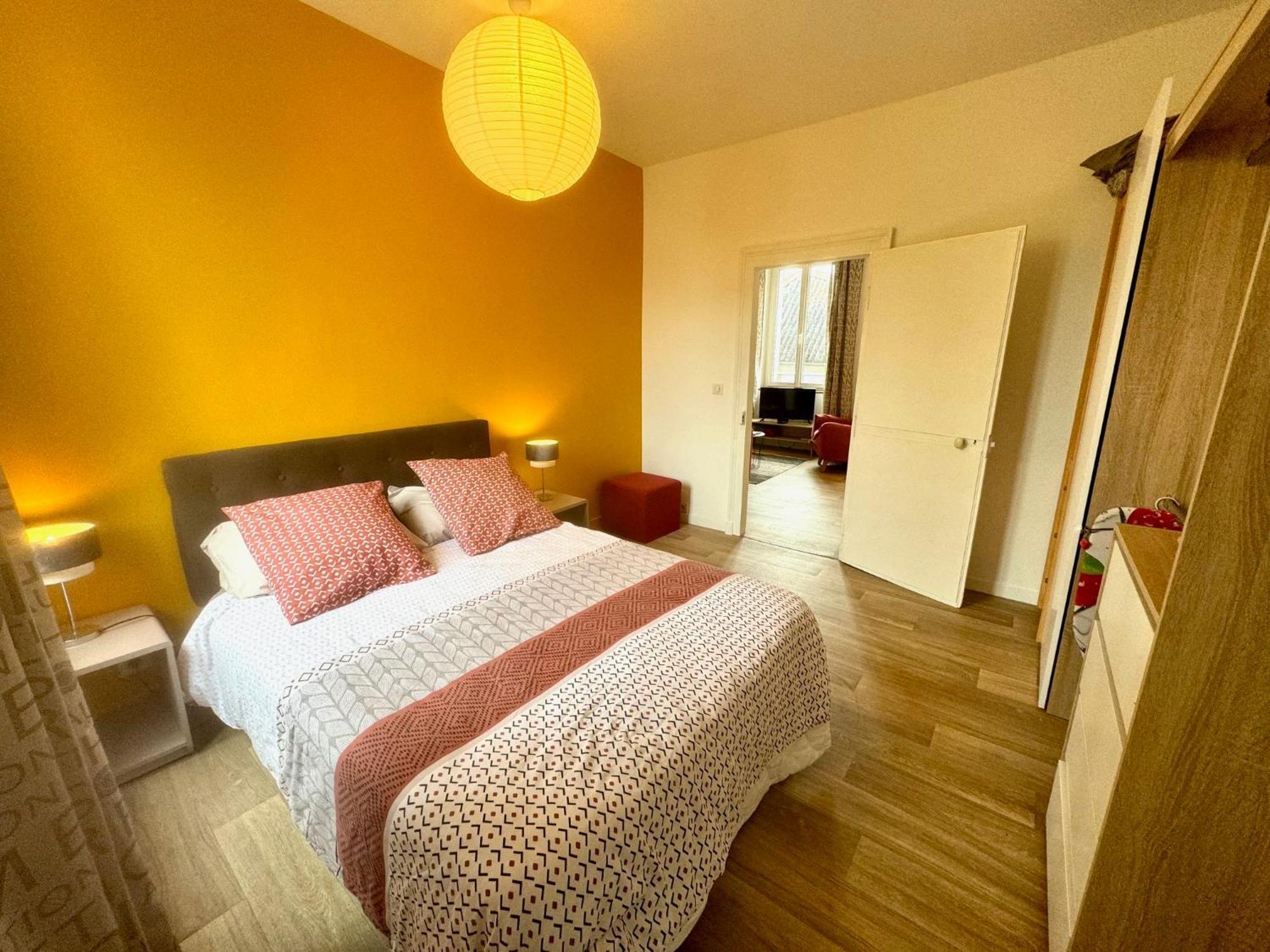 Le Clos Des Baleines 2 Limoges Luaran gambar